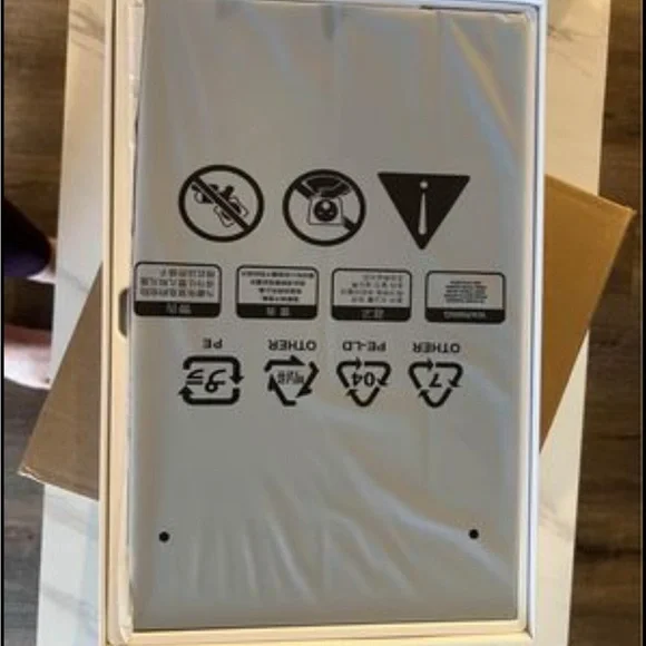 Portable computer screen monitor